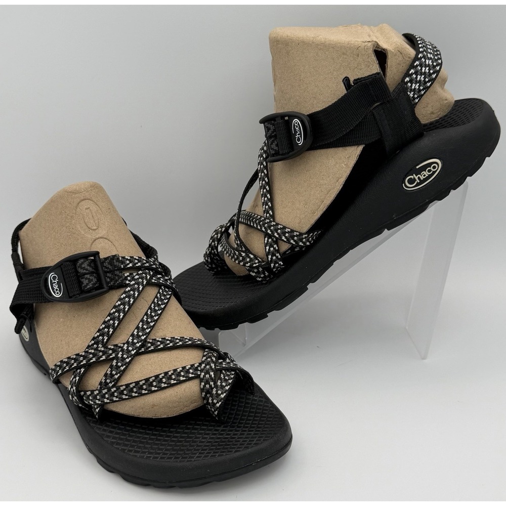 Chaco Z X2 Boost Black & Whiteโ Strap Classic Sandals Women's Size 7 EUC